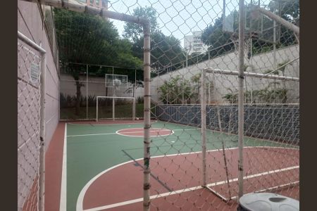 Apartamento à venda com 143m², 3 quartos e 3 vagas Apartamento à venda com 143m², 3 quartos e 3 vagasÁrea externa