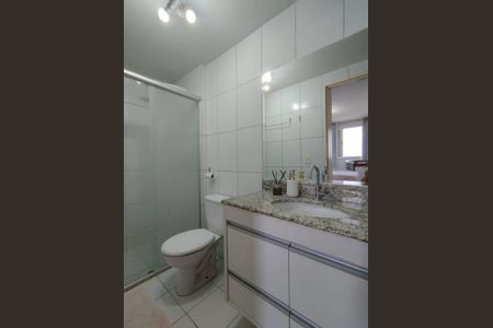 Apartamento à venda com 58m², 2 quartos e 1 vaga Apartamento à venda com 58m², 2 quartos e 1 vagaBanheiro