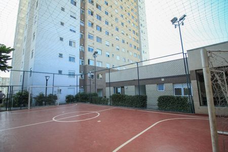 Apartamento para alugar com 44m², 2 quartos e sem vaga