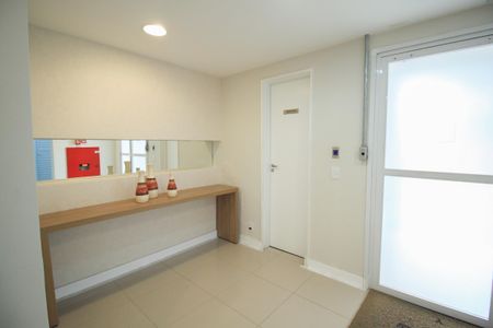 Apartamento para alugar com 44m², 2 quartos e sem vaga