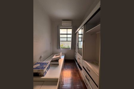 Casa de condomínio à venda com 90m², 3 quartos e 2 vagas Casa de condomínio à venda com 90m², 3 quartos e 2 vagasQuarto