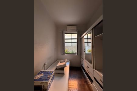 Casa de condomínio à venda com 90m², 3 quartos e 2 vagas Casa de condomínio à venda com 90m², 3 quartos e 2 vagasQuarto