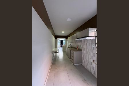 Casa de condomínio à venda com 90m², 3 quartos e 2 vagas Casa de condomínio à venda com 90m², 3 quartos e 2 vagasCozinha