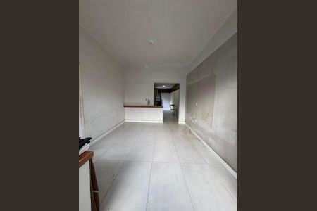 Casa de condomínio à venda com 90m², 3 quartos e 2 vagas Casa de condomínio à venda com 90m², 3 quartos e 2 vagasSala