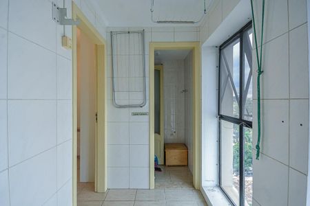 Apartamento para alugar com 95m², 3 quartos e 2 vagas Apartamento para alugar com 95m², 3 quartos e 2 vagasDespensa