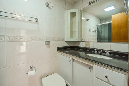Apartamento para alugar com 95m², 3 quartos e 2 vagas Apartamento para alugar com 95m², 3 quartos e 2 vagasBanheiro da Suíte