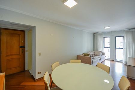 Apartamento para alugar com 95m², 3 quartos e 2 vagas Apartamento para alugar com 95m², 3 quartos e 2 vagasSala