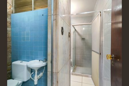 Apartamento à venda com 107m², 3 quartos e 1 vaga Apartamento à venda com 107m², 3 quartos e 1 vagaBanheiro