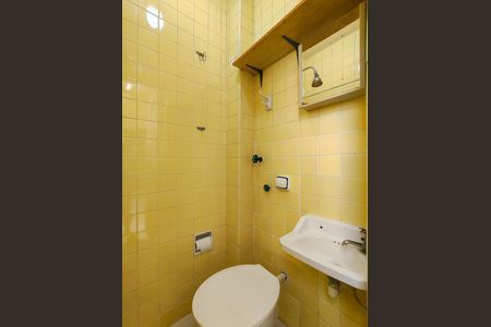 Apartamento à venda com 107m², 3 quartos e 1 vaga Apartamento à venda com 107m², 3 quartos e 1 vagaBanheiro de serviço