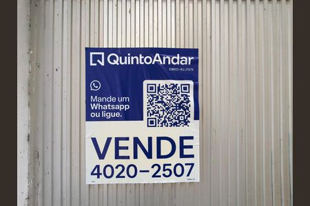 Apartamento à venda com 107m², 3 quartos e 1 vaga Apartamento à venda com 107m², 3 quartos e 1 vagaPlaca