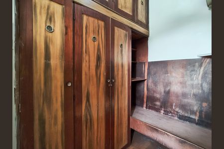 Apartamento à venda com 107m², 3 quartos e 1 vaga Apartamento à venda com 107m², 3 quartos e 1 vagaQuarto de Serviço