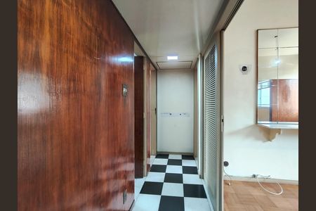 Apartamento à venda com 107m², 3 quartos e 1 vaga Apartamento à venda com 107m², 3 quartos e 1 vagaCorredor