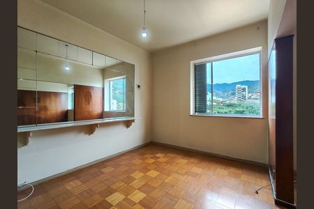 Sala de apartamento à venda com 3 quartos, 107m² em Grajaú, Rio de Janeiro