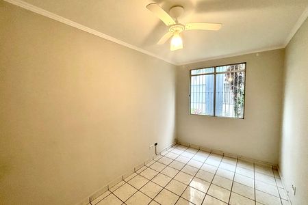 Sala de apartamento para alugar com 2 quartos, 53m² em Jardim Gonzaga, São Paulo