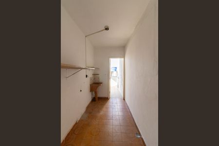 Casa para alugar com 76m², 2 quartos e 1 vaga Casa para alugar com 76m², 2 quartos e 1 vagaArea de Serviço