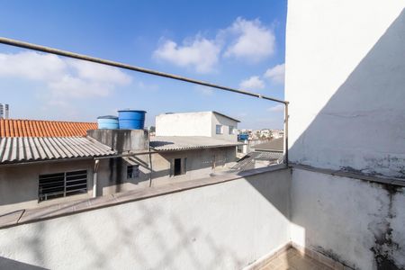 Casa para alugar com 76m², 2 quartos e 1 vaga Casa para alugar com 76m², 2 quartos e 1 vagaQuintal