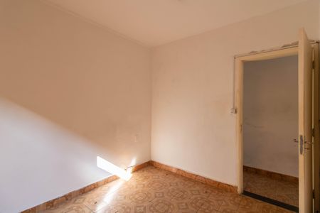 Casa para alugar com 76m², 2 quartos e 1 vaga Casa para alugar com 76m², 2 quartos e 1 vagaQuarto