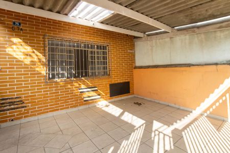 Casa para alugar com 76m², 2 quartos e 1 vaga Casa para alugar com 76m², 2 quartos e 1 vagaGaragem