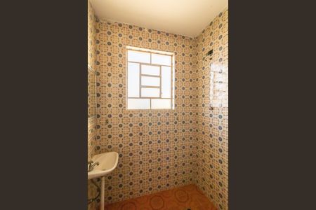 Casa para alugar com 76m², 2 quartos e 1 vaga Casa para alugar com 76m², 2 quartos e 1 vagaBanheiro da suíte