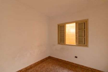 Casa para alugar com 76m², 2 quartos e 1 vaga Casa para alugar com 76m², 2 quartos e 1 vagaQuarto