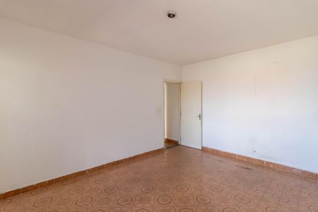 Casa para alugar com 76m², 2 quartos e 1 vaga Casa para alugar com 76m², 2 quartos e 1 vagaSuíte