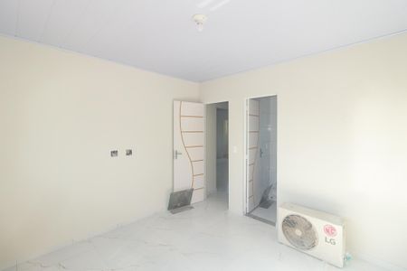 Suíte de casa para alugar com 2 quartos, 80m² em Cosmos, Rio de Janeiro