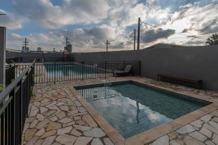 Apartamento para alugar com 50m², 2 quartos e 1 vaga Apartamento para alugar com 50m², 2 quartos e 1 vagaÁrea comum - Piscina