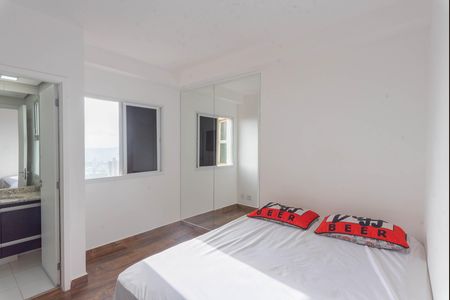 Apartamento para alugar com 65m², 2 quartos e 1 vaga Apartamento para alugar com 65m², 2 quartos e 1 vagaSuíte