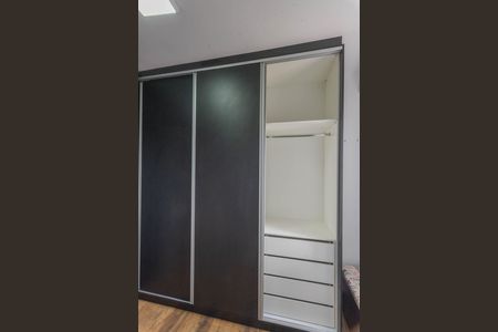 Apartamento para alugar com 65m², 2 quartos e 1 vaga Apartamento para alugar com 65m², 2 quartos e 1 vagaQuarto