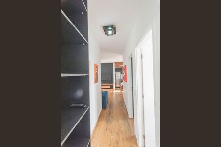 Apartamento para alugar com 65m², 2 quartos e 1 vaga Apartamento para alugar com 65m², 2 quartos e 1 vagaCorredor