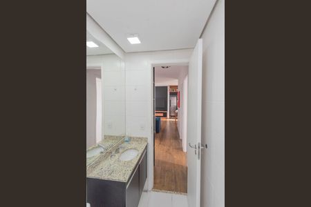 Apartamento para alugar com 65m², 2 quartos e 1 vaga Apartamento para alugar com 65m², 2 quartos e 1 vagaBanheiro