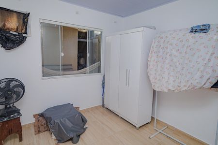 Quarto 2 de casa para alugar com 2 quartos, 90m² em Cosmos, Rio de Janeiro