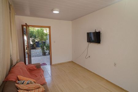 Sala de casa para alugar com 2 quartos, 90m² em Cosmos, Rio de Janeiro