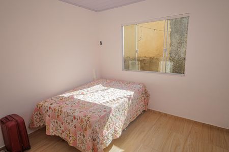 Quarto 1 de casa para alugar com 2 quartos, 90m² em Cosmos, Rio de Janeiro