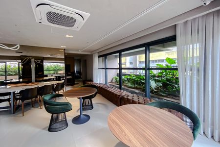 Apartamento para alugar com 45m², 1 quarto e 1 vaga Apartamento para alugar com 45m², 1 quarto e 1 vagaÁrea comum - Salão de festas