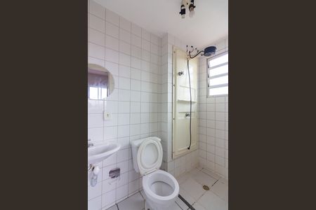 Apartamento para alugar com 73m², 3 quartos e 1 vaga Apartamento para alugar com 73m², 3 quartos e 1 vagaBanheiro da Suíte