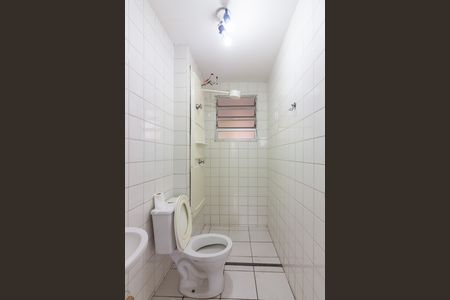 Apartamento para alugar com 73m², 3 quartos e 1 vaga Apartamento para alugar com 73m², 3 quartos e 1 vagaBanheiro