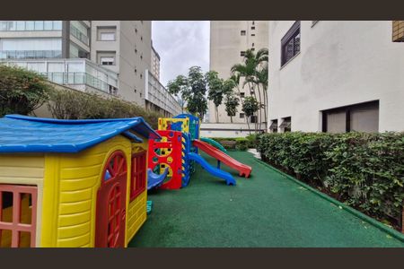 Apartamento à venda com 108m², 2 quartos e 2 vagas Apartamento à venda com 108m², 2 quartos e 2 vagasPlayground