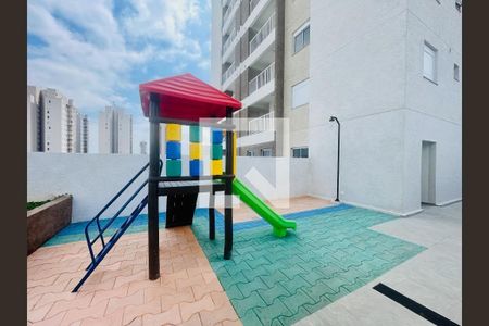 Apartamento à venda com 47m², 2 quartos e 1 vaga Apartamento à venda com 47m², 2 quartos e 1 vagaÁrea comum - Playground