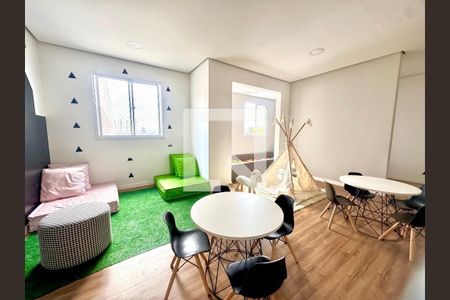 Apartamento à venda com 47m², 2 quartos e 1 vaga Apartamento à venda com 47m², 2 quartos e 1 vagaBrinquedoteca