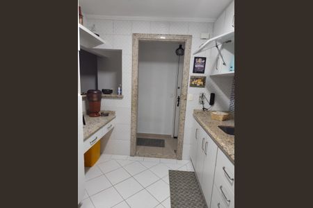Apartamento à venda com 64m², 2 quartos e 1 vaga Apartamento à venda com 64m², 2 quartos e 1 vagaCozinha
