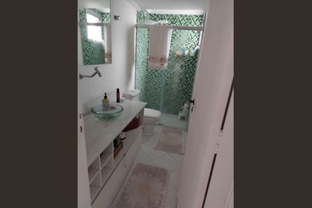 Apartamento à venda com 64m², 2 quartos e 1 vaga Apartamento à venda com 64m², 2 quartos e 1 vagaBanheiro
