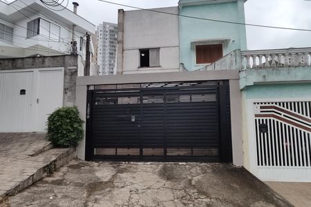 Casa para alugar com 140m², 3 quartos e 2 vagas Casa para alugar com 140m², 3 quartos e 2 vagasFachada