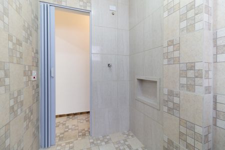 Casa para alugar com 140m², 3 quartos e 2 vagas Casa para alugar com 140m², 3 quartos e 2 vagasBanheiro 2
