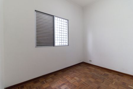 Casa para alugar com 140m², 3 quartos e 2 vagas Casa para alugar com 140m², 3 quartos e 2 vagasQuarto 3