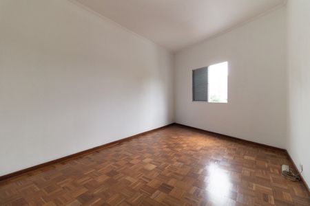 Casa para alugar com 140m², 3 quartos e 2 vagas Casa para alugar com 140m², 3 quartos e 2 vagasQuarto 1