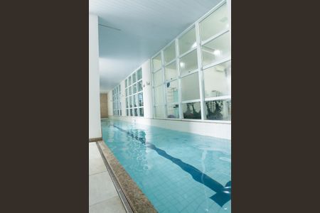 Apartamento para alugar com 113m², 3 quartos e 2 vagasÁrea comum - Piscina coberta