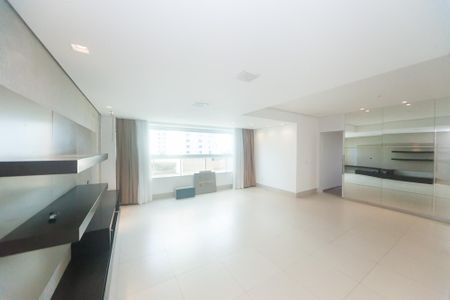 Apartamento para alugar com 113m², 3 quartos e 2 vagassala