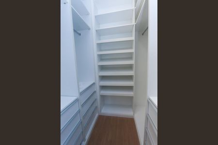 Apartamento para alugar com 113m², 3 quartos e 2 vagasCloset da suíte