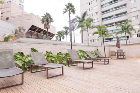 Apartamento para alugar com 113m², 3 quartos e 2 vagasÁrea comum - Piscina